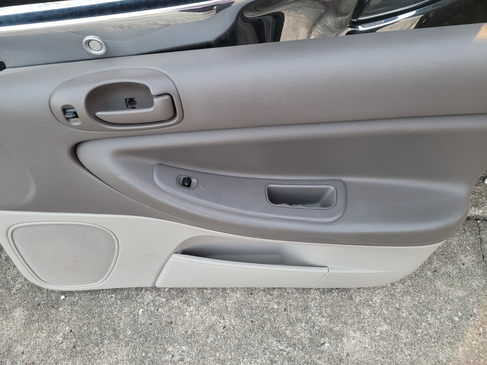 2006 Chrysler SEBRING DOOR PANEL RIGHT PASSENGER FRONT INTERIOR