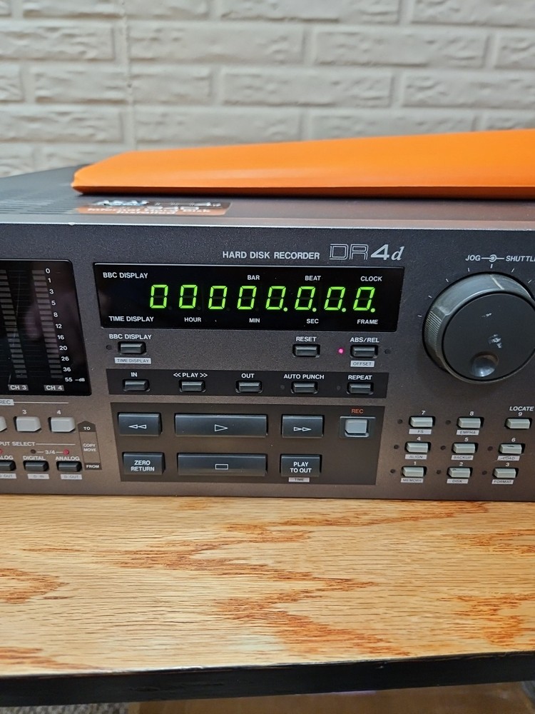 AKAI DIGITAL Hard Disk Recorder DR4d v3.03 loaded - plus extras