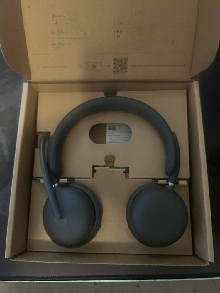 Logitech Zone Wireless 2 Noise Cancel Headset - Mic is bad - Audio good.