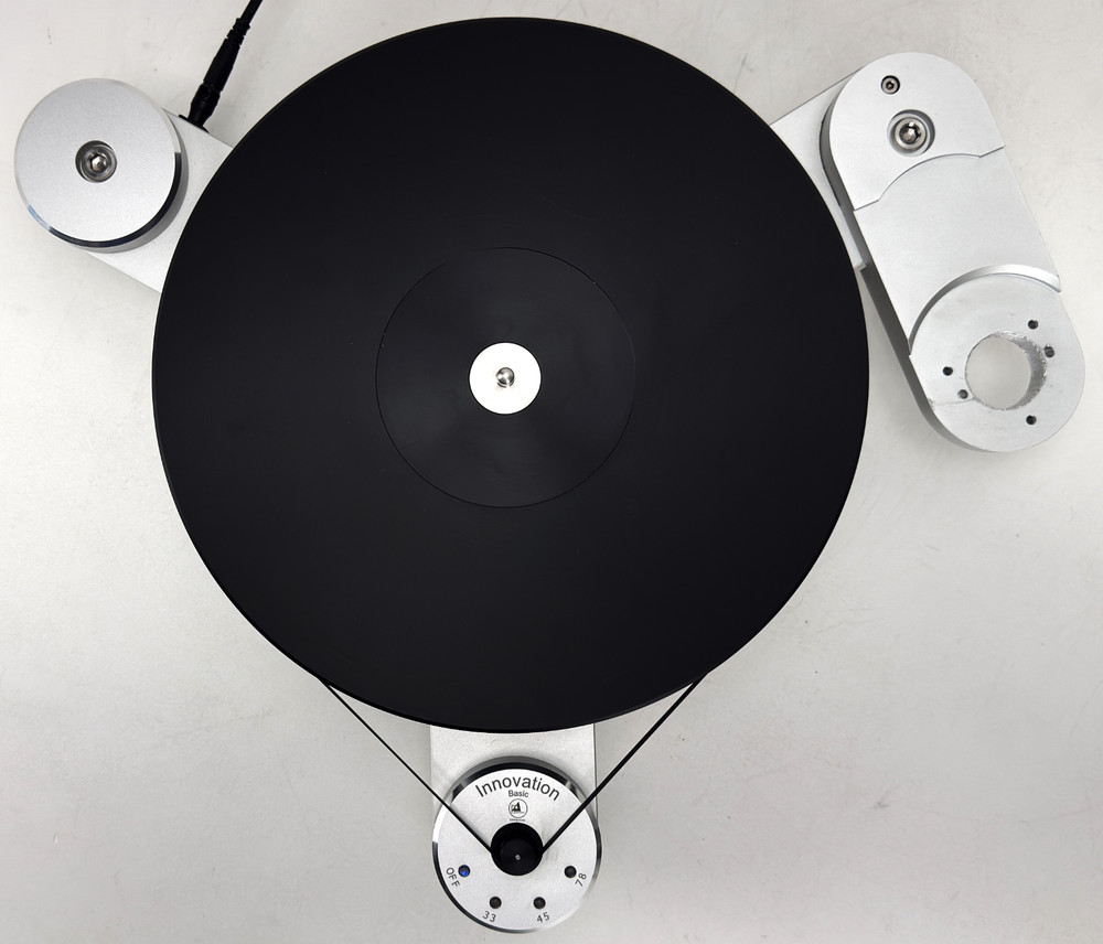 Clearaudio Innovation Basic Floating-Platter Turntable *No Tonearm* $8500 List !