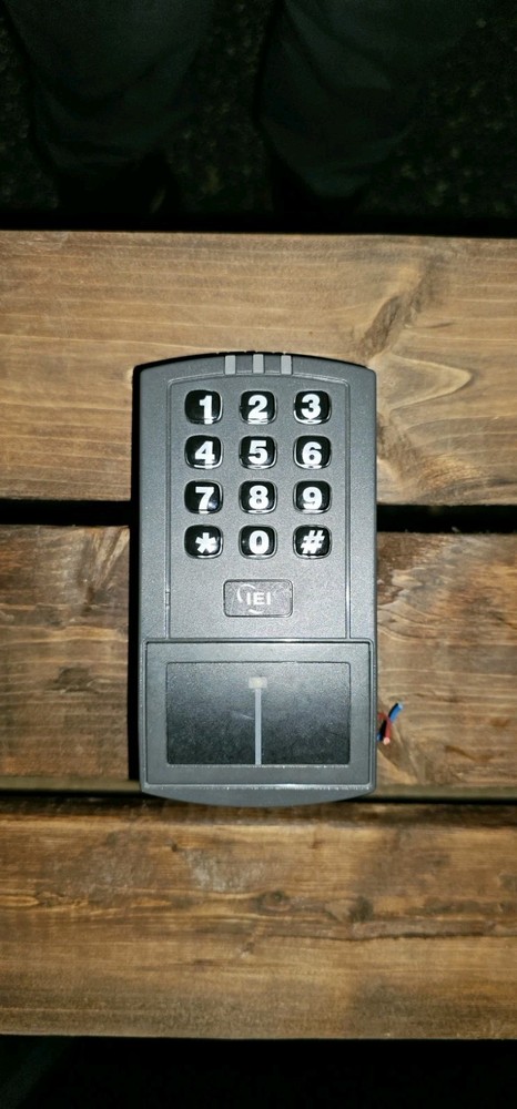 Linear IEI Prox Pad Proximity Reader  Model No. 0205676 UL-C. ** L-i-k-e,N-E-W