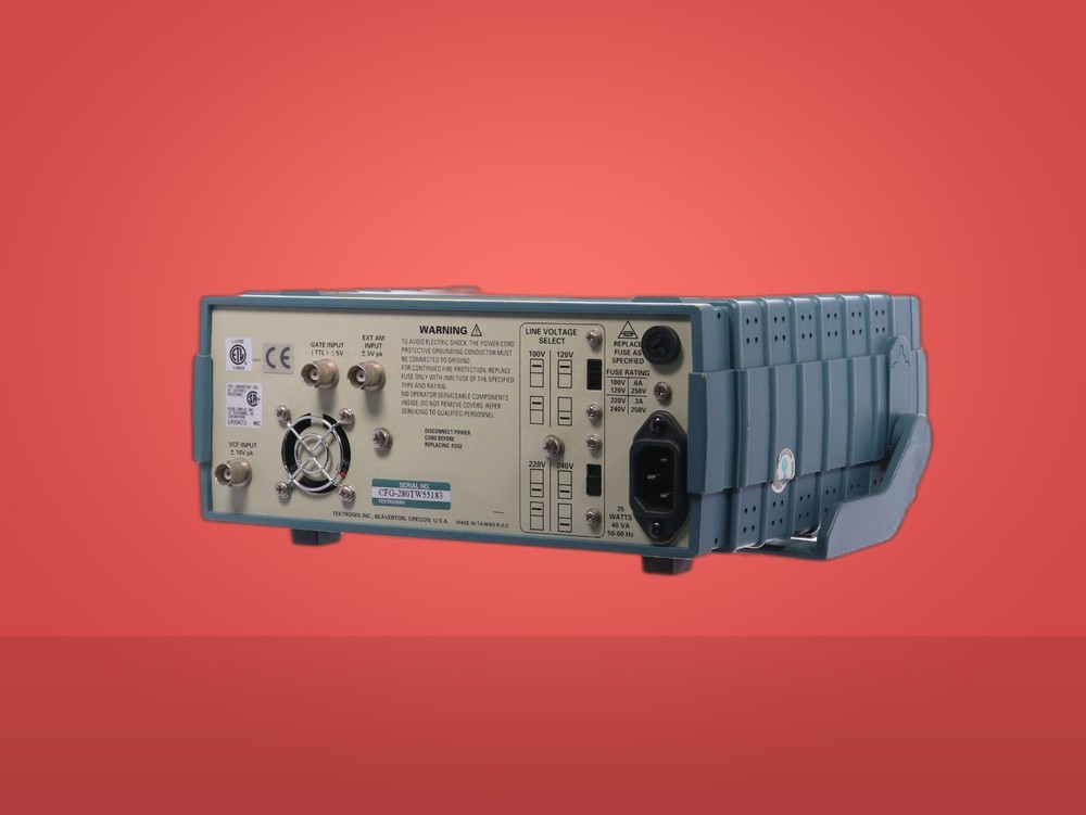 Tektronix CFG280 Function Generator