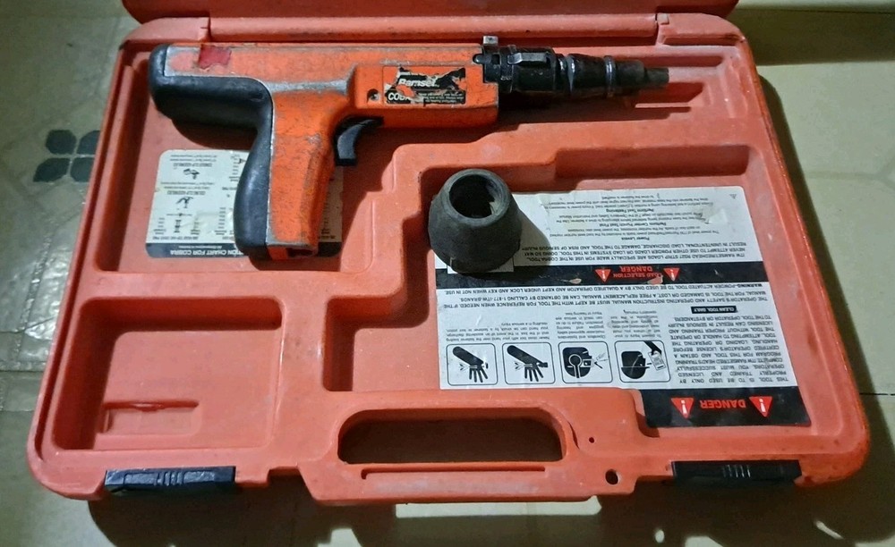 Ramset Cobra .27 Caliber Powder Actuated Tool With Carry Case