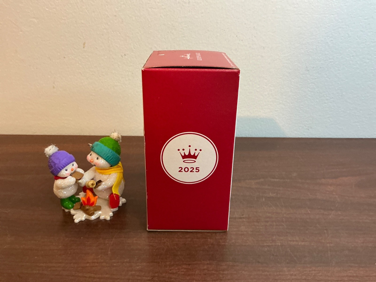 Hallmark Keepsake 2025 Scrumptious S'mores Making Memories Series Ornament