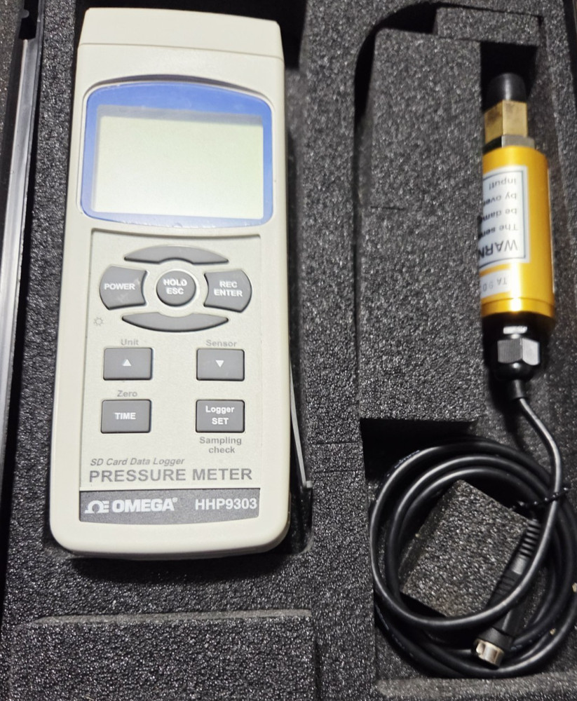 Omega Pressure Meter with Datalogging  HHP9303