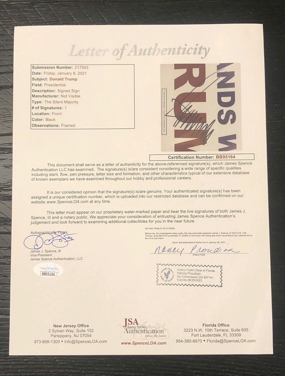 *RARE PRESIDENT DONALD J. TRUMP SIGNED CAMPAIGN RALLY SIGN SILENT MAJORITY- JSA*