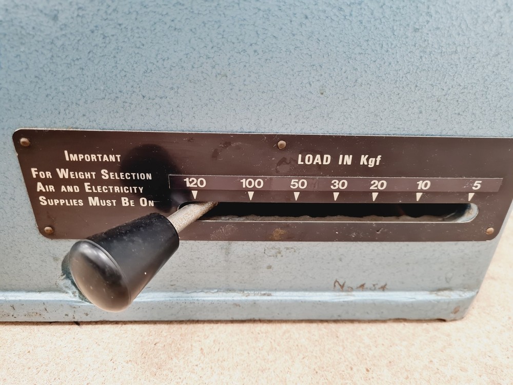 ESEWAY Hardness Tester SPV2P Lab