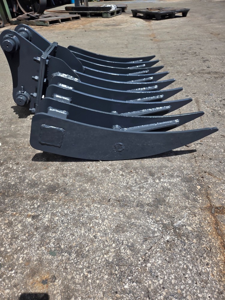 TAKEUCHI TB260 EXCAVATOR 42" RAKE