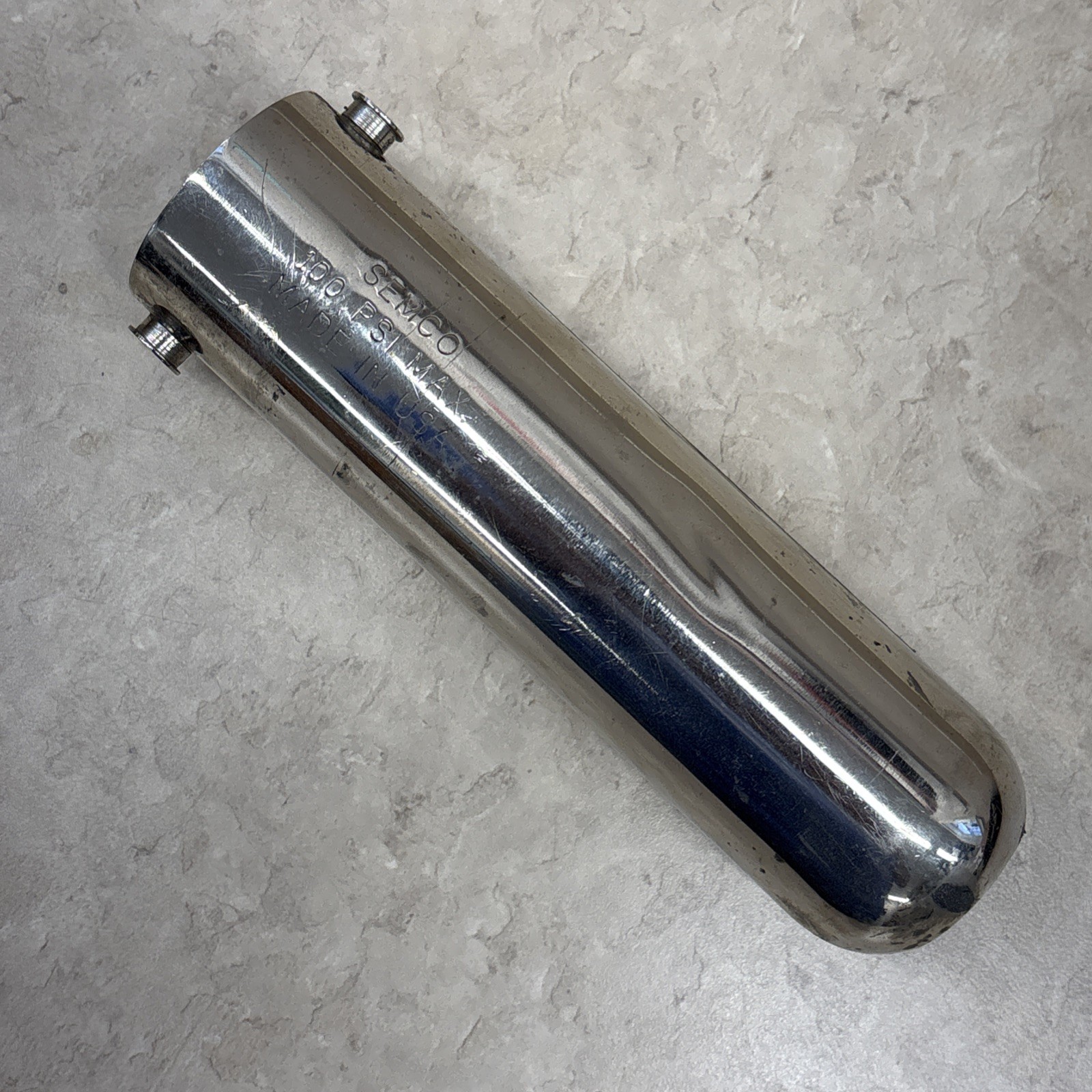 SEMCO Model 250 Pneumatic Retainer Sealant Tool Gun 6 oz. Retainer & Hose