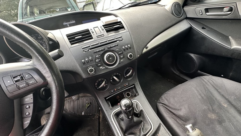 Used Fuse Box Engine fits: 2012 Mazda 3 Grade A