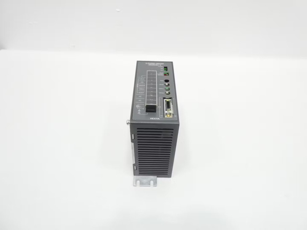 Oriental Motor RK596AC Stepping System