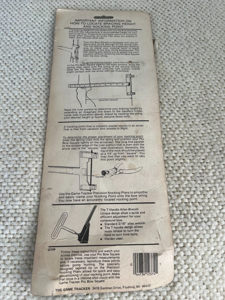 The Game Tracker Bow Square