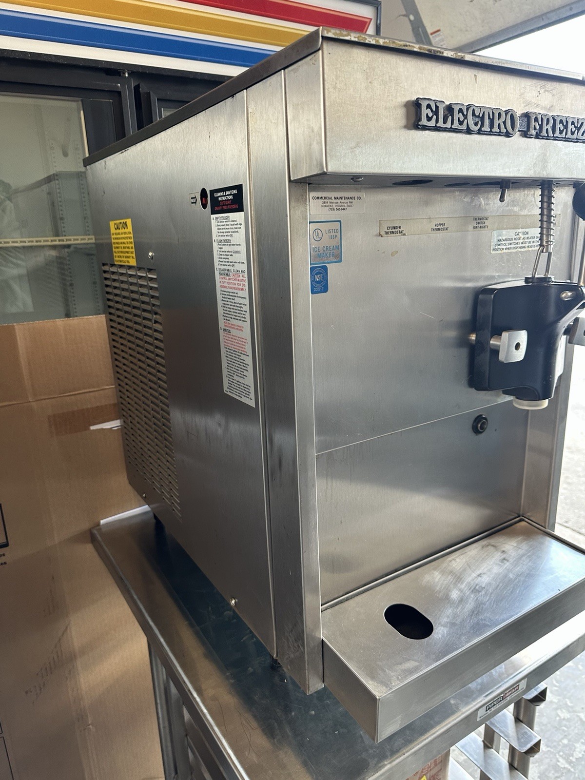 Electrofreeze Commercial Countertop Ice Cream Machine – Single Phase – 208/230 V