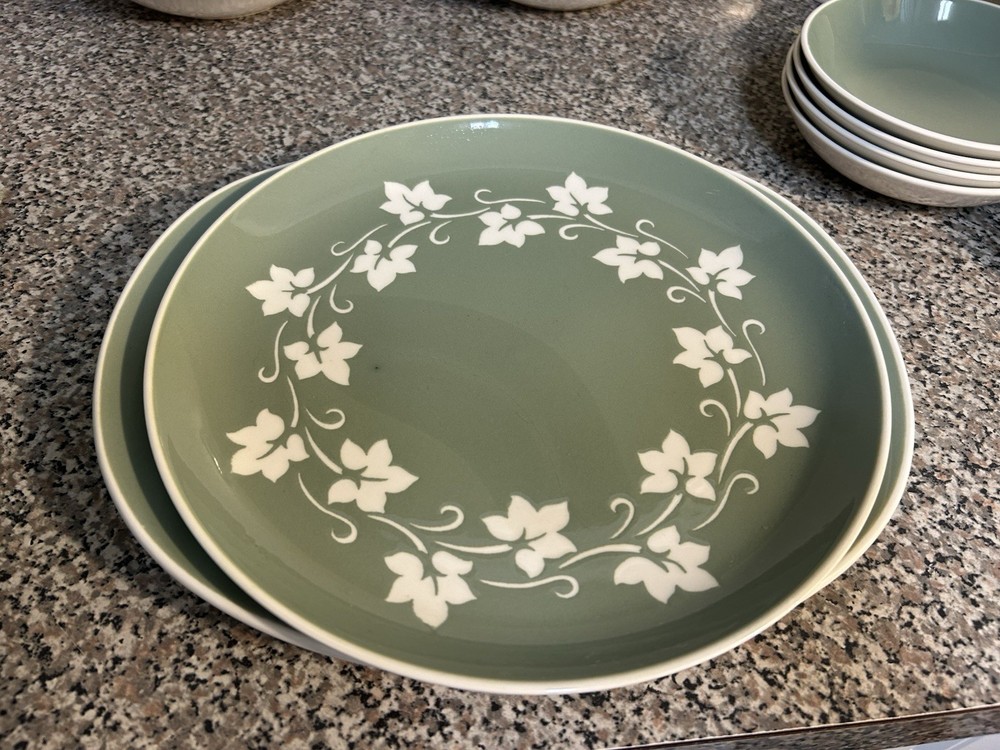 Harkerware Ivy Wreath Complete Set for 6 PLUS Serving Dishes
