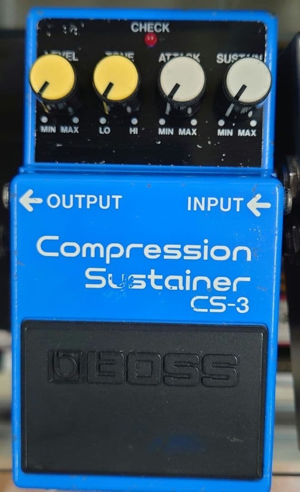 ■BOSS CS-3 effector