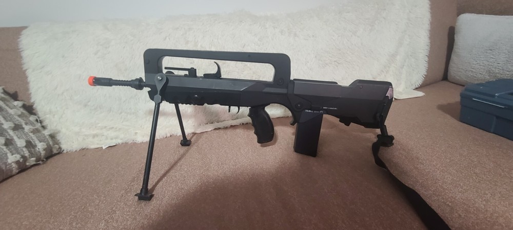Airsoft Famas