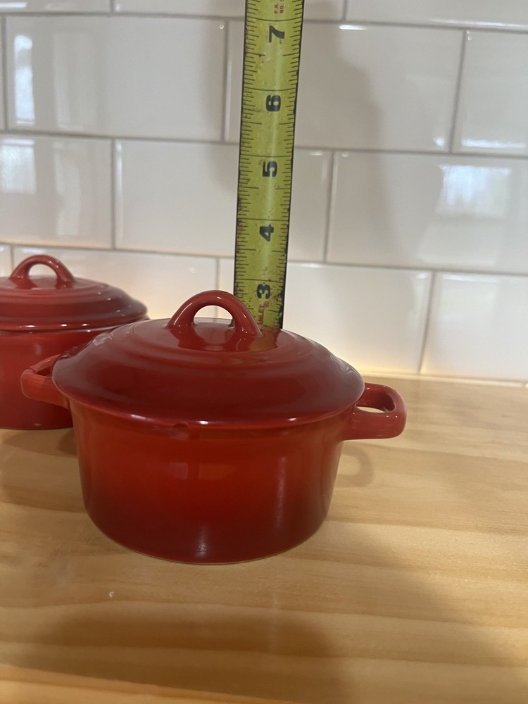 ROCQ Assorted Red & Black Cocotte Ceramic Bakeware Set Creme Brûlée 5 Piece