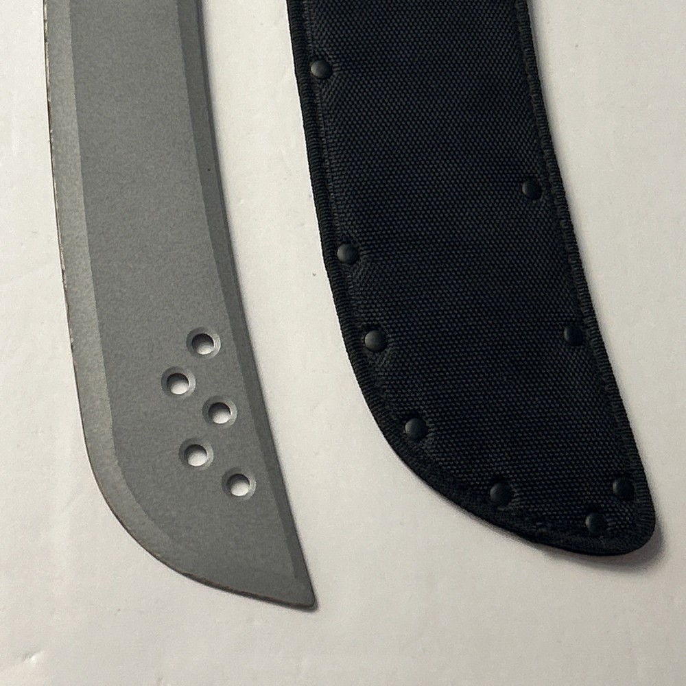 Fiskars 24" Machete