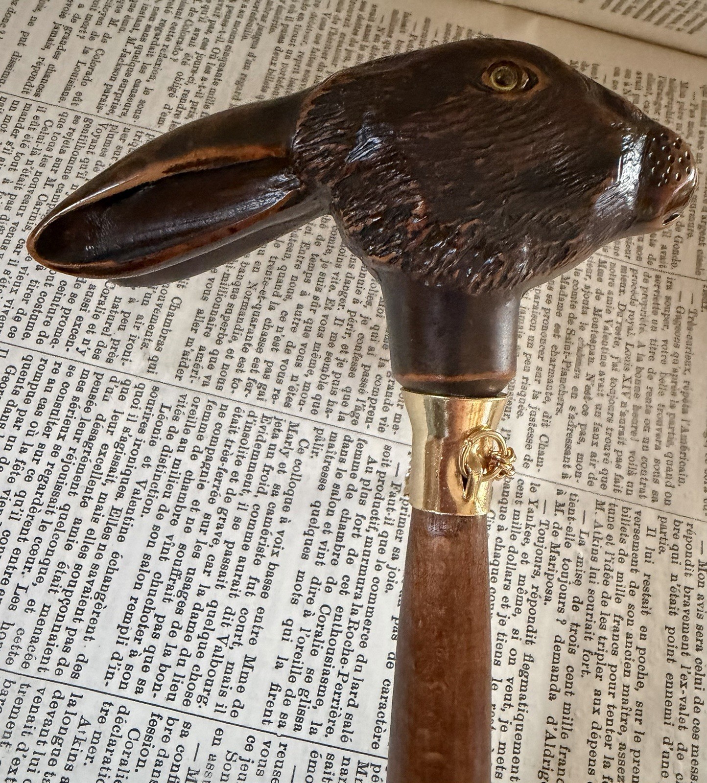 Concord Made in Italy Rabbit Head on Hardwood Shaft Shoe Horn