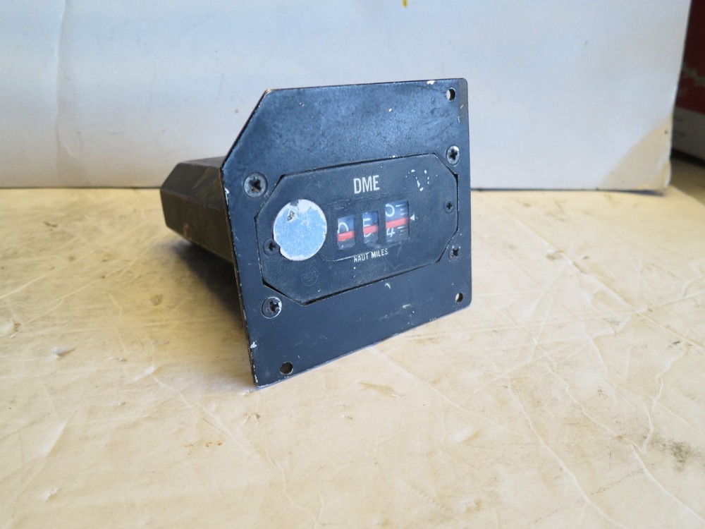Aircraft Instrument Indicator Control Panel AVQ-75 RCA