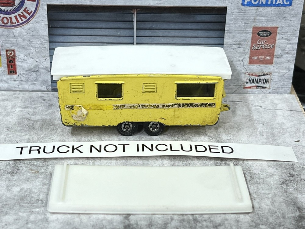 MATCHBOX SUPERFAST # 57 TRAILER CARAVAN (TOP ONLY)