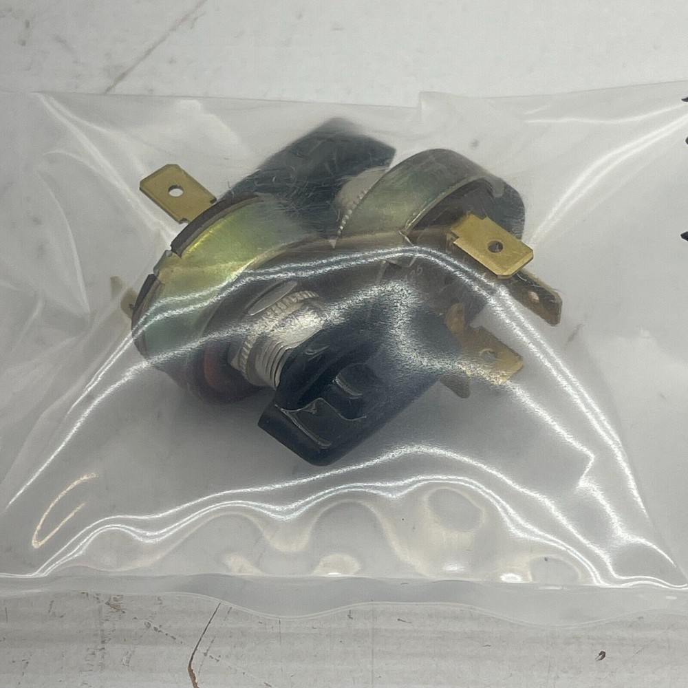 Carling Technologies Selector Switch 4 Position SP3T 1A 125 V Panel Mount Qty 2