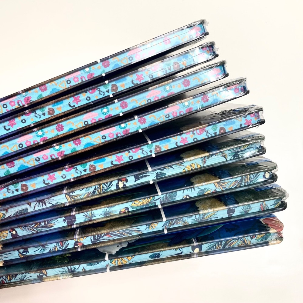 Notebook with MACAW PARROTS