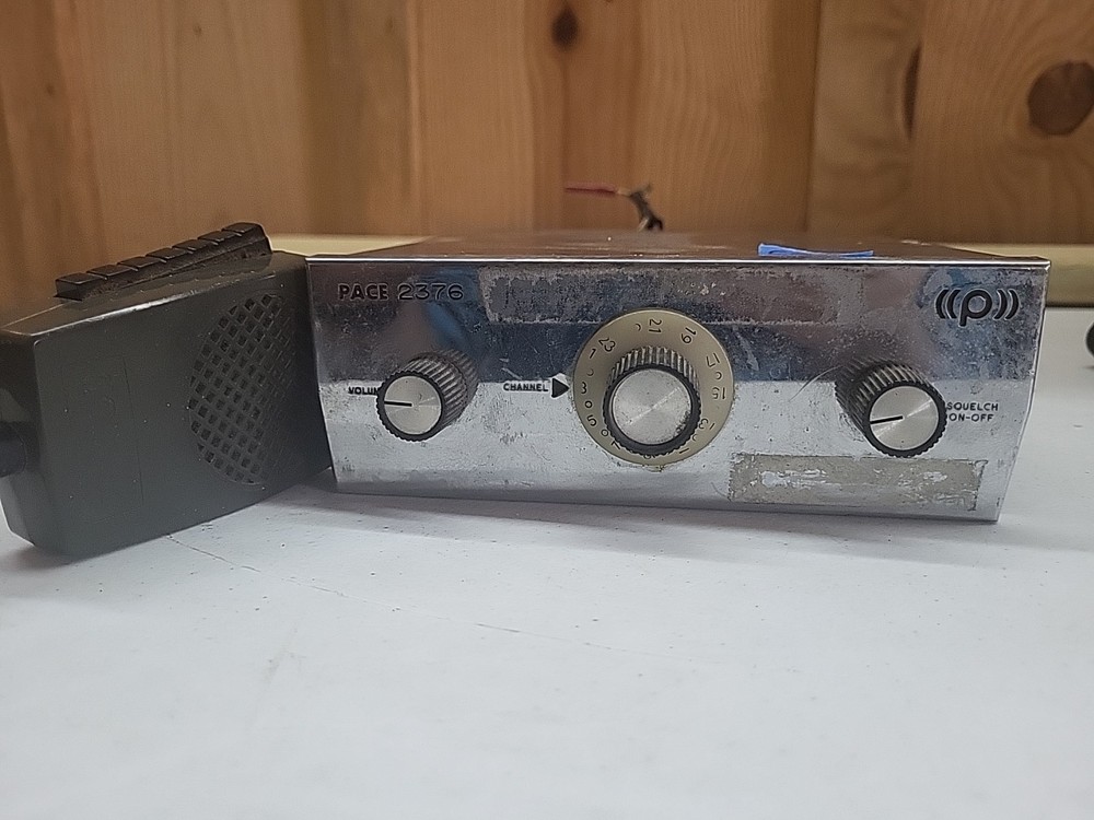 VINTAGE PATHCOM PACE 2376  23 CHANNEL CB Radio  untested