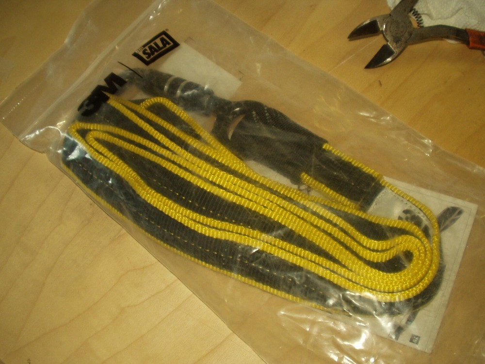 3M DBI-SALA Fall Protection For Tools, #1500051, 80 lb LHook2Loop  Bungee Tether