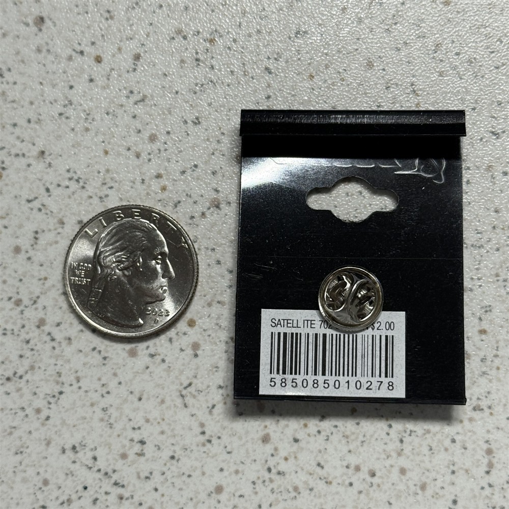Boeing 702 Communication Satellite Pin Pinback #50698