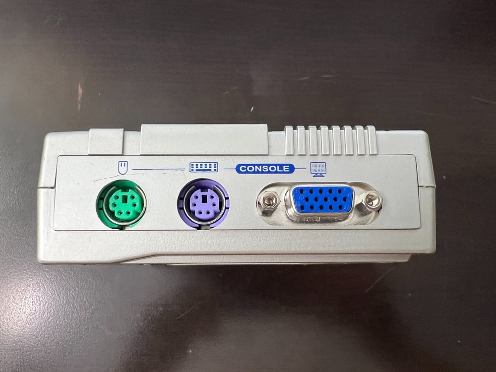 ATEN Miniview KVM Switch CS-142