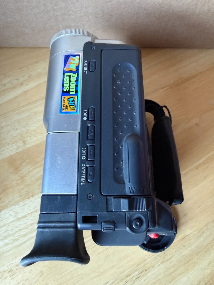 Samsung Camcorder VP-W60 - Untested