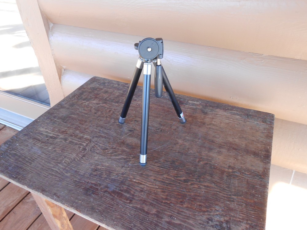 Targus TG-42TT Mini Tripod Extendable Camera Stand