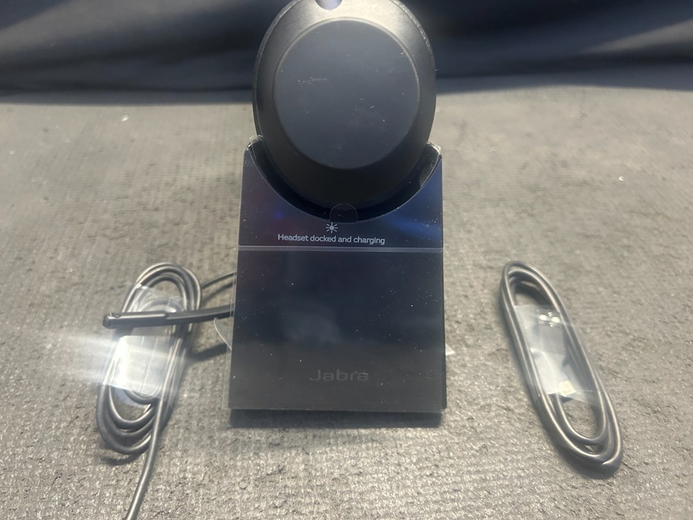 Jabra Evolve2 65 Stereo Wireless Headset Bluetooth with Charging Stand USB - C