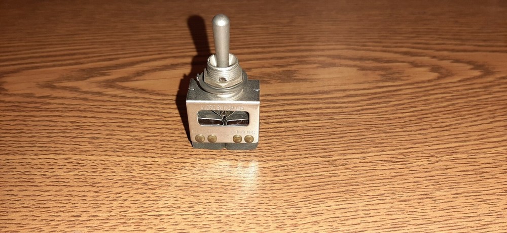 Microswitch 64AT11-1