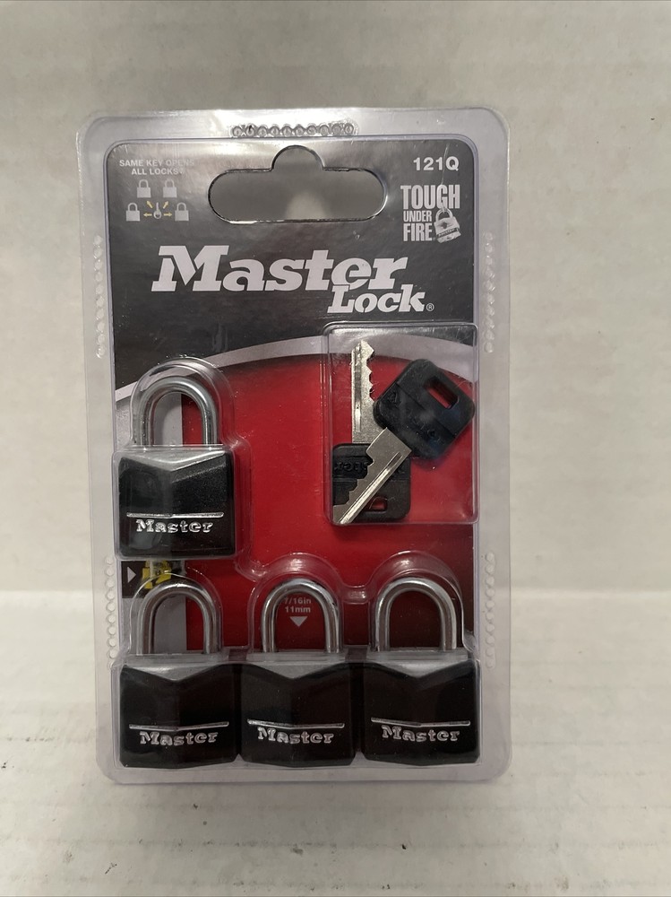 Master Lock 4 Pack Padlock 121Q Covered Solid Body, 3/4in (19mm) Wide W3D
