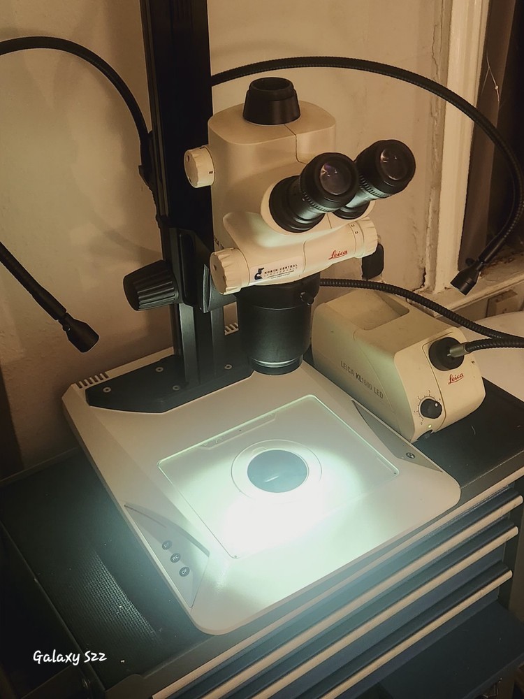 Leica S8AP0 Microscope With Camera Attachment With Firewire Cable Included