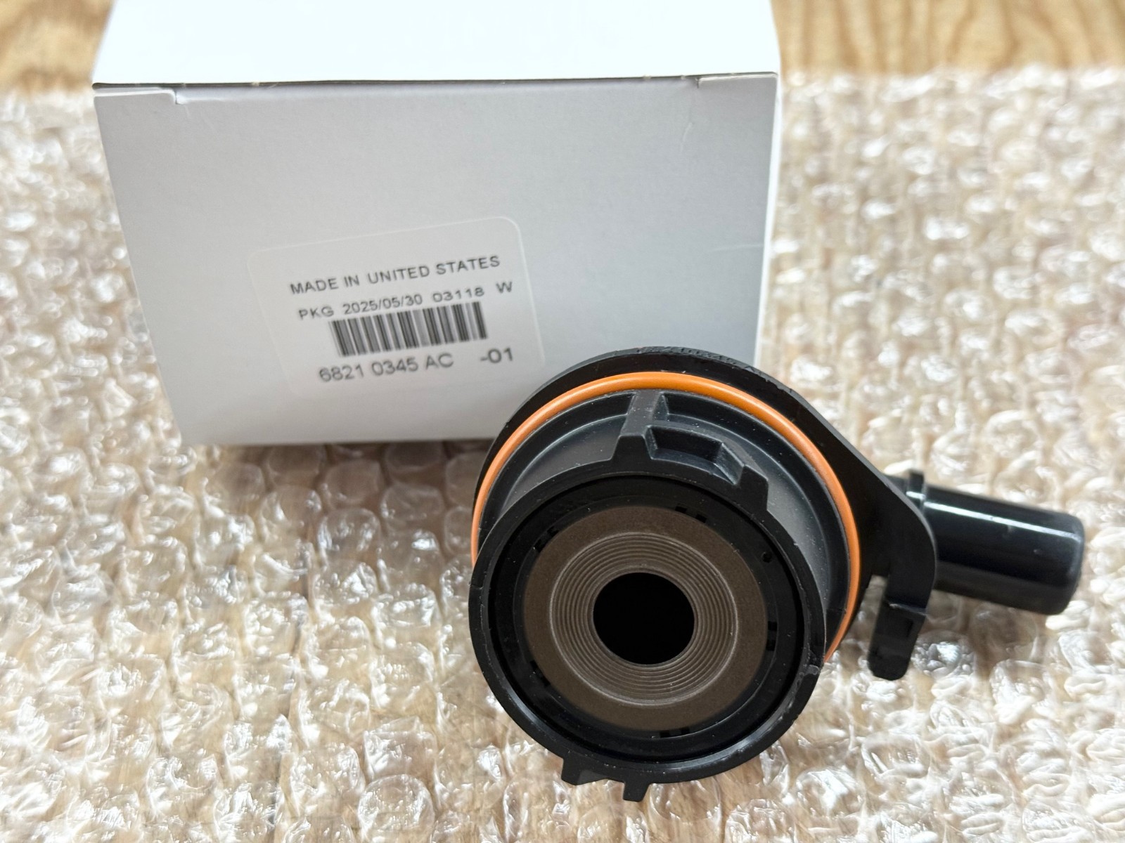 OEM PCV VALVE for 2016-2022 DODGE CHRYSLER JEEP RAM 3.6L V6 MOPAR 68210345AC