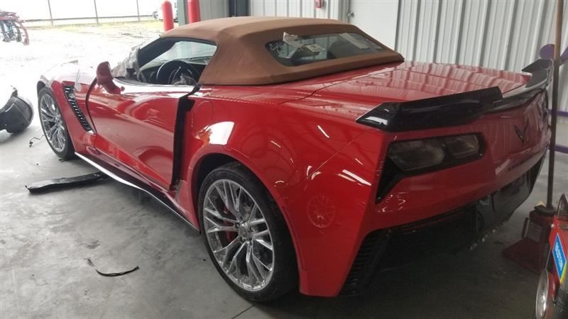 16 CHEVY CORVETTE C7 FRONT VIEW WINDSHIELD MOUNTED CAMERA 23333585