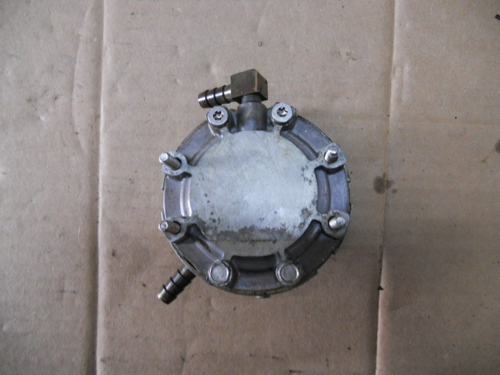 Johnson Evinrude 200-225-250 Fitch Ram Oil Lift Pump 5001505 Oil Pump