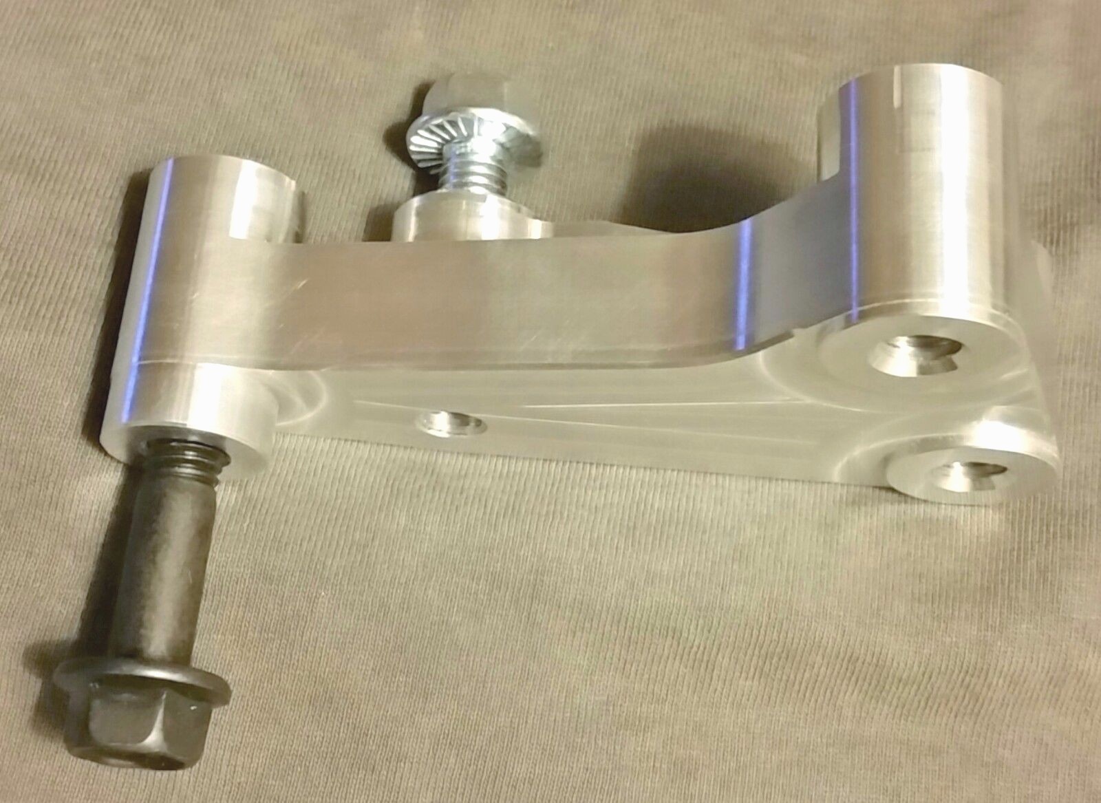 USA MADE- 91-02 Jeep Wrangler YJ/TJ 2.5L 4cyl Rear Alternator Bracket 53007605