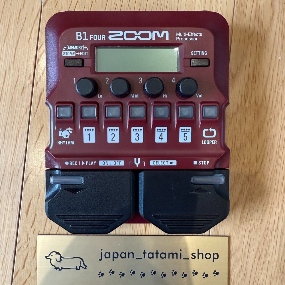 Zoom B1 Four Bass Multi-Effects Pedal Processor Red 9 Amp Models 60 EffectsOpens