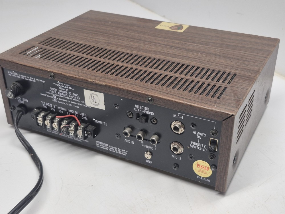 VINTAGE REALISTIC MPA-35 SOLID STATE P.A. AMPLIFIER MODEL 32-2022 Read