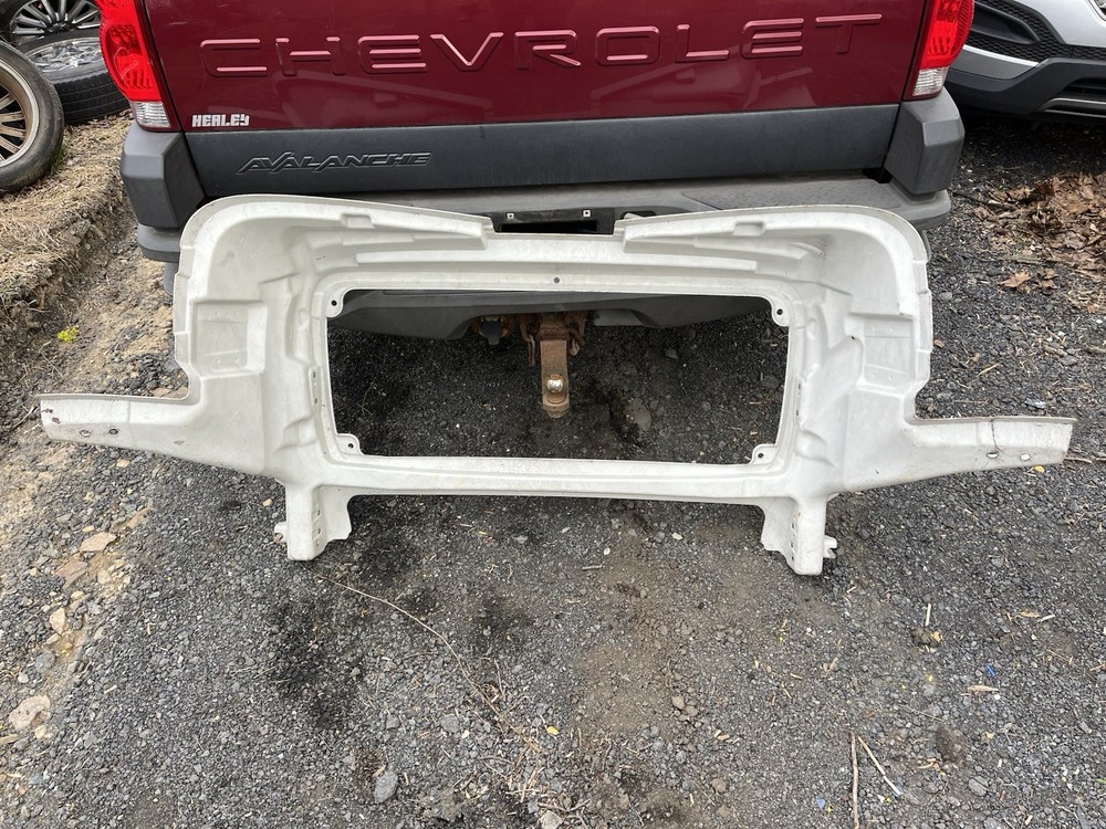 Freightliner Columbia Hood Frame Structure Support Skeleton Grill