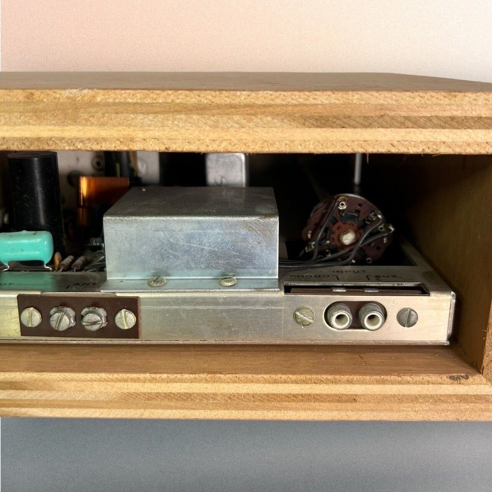 HEATHKIT SOLID-STATE MONO FM RECEIVER MODEL AR-27 Excellent Working Condition.