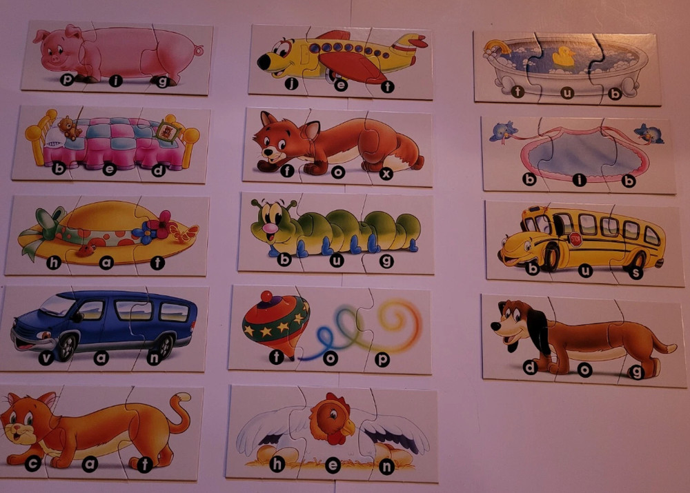 Carson-Dellosa Learn-To-Read First Words Game