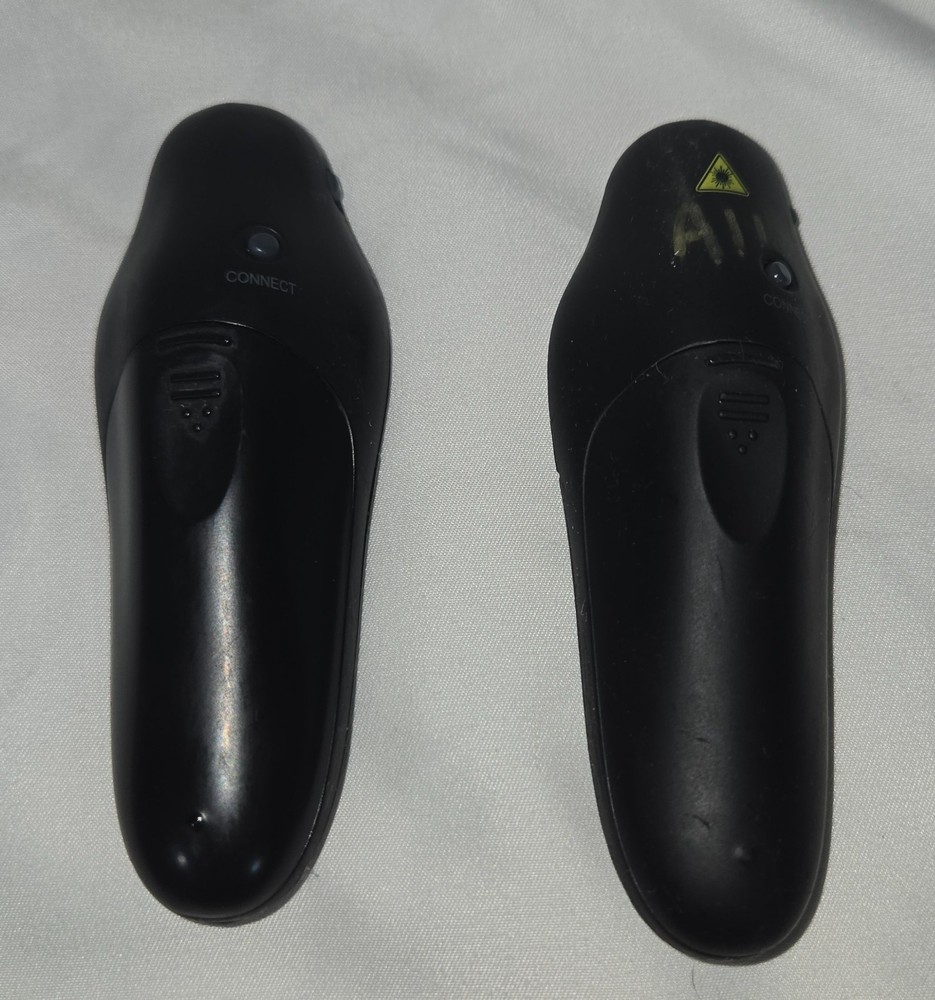 Targus Wireless USB Presenter with Laser Pointer - AMP16US - 2 Units Dongles