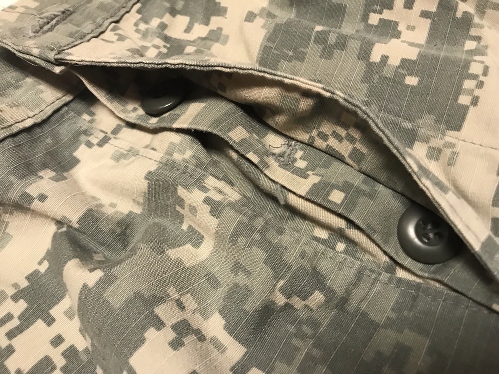 U.S. Army Combat Uniform Trousers Digital Camouflage Pattern Medium Regular