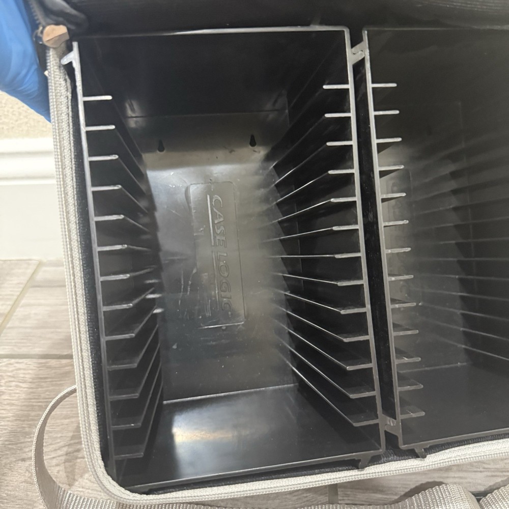 Gray Case Logic CD Carry Bag with Strap - 28 CD Case Holder