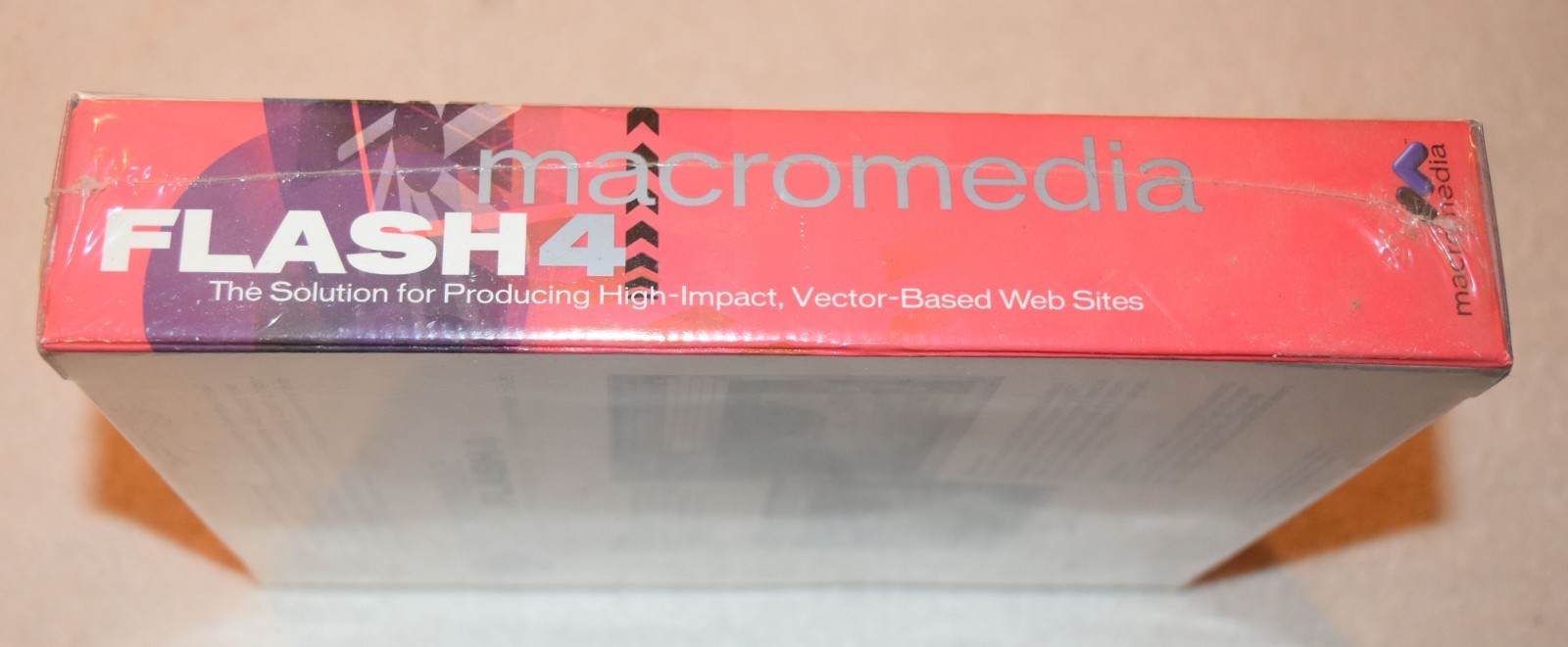 Macromedia Flash 4 for Windows 95, 98, NT Power Mac - sealed educational version